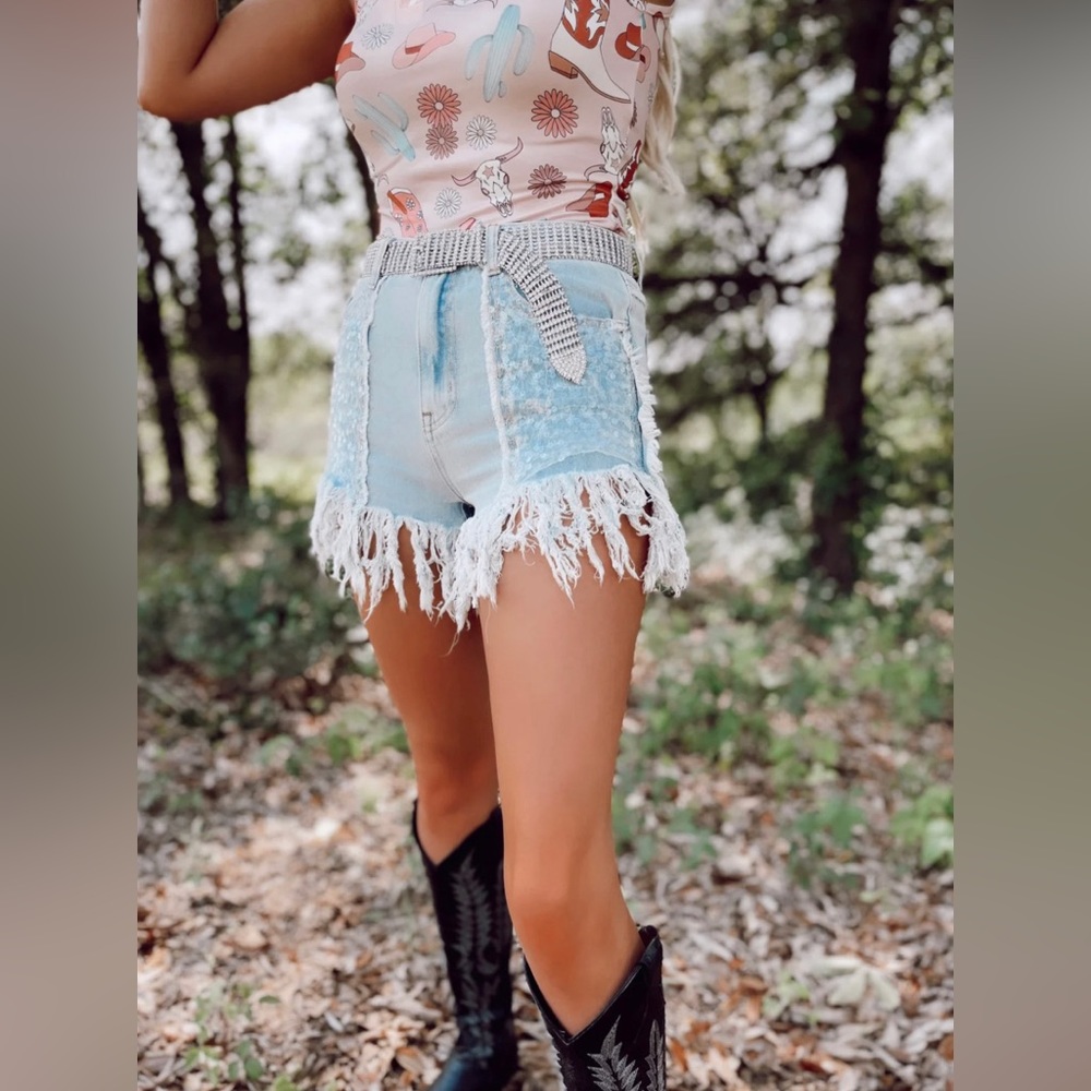 NWT POL The High Noon Fringe Sequined Shorts |Size Large